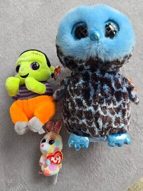 TY Blue Owl 10" and friends, YAGO plus VICTOR and BLOOMY